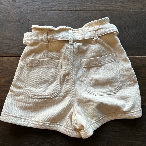 Zara Paperbag High Waist Belted Shorts - Picture 2 of 5